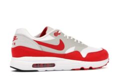 Nike Air Max 1 Ultra Essential "Varsity Red" - 819476-10