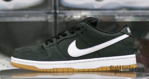 Nike Dunk SB Black Gum 2023 Signature Footwear