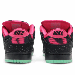 Nike x Premier SB Dunk Low Premium AE QS 'Northern Lights' 724183-063