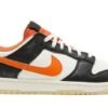 Dunk Low “Halloween” 2021 Iconic Sneaker