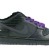 Familia x Nike SB Dunk Low First Avenue Unfading Sneaker