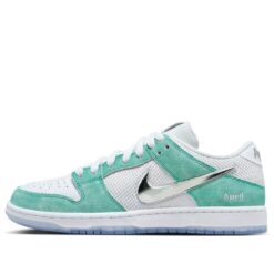 Nike April Skateboards x Dunk Low SB 'Turbo Green' - FD2562-400