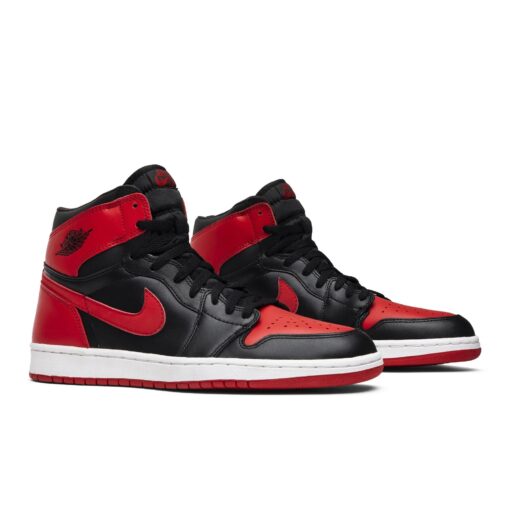 Air Jordan 1 Retro 'Bred' 2001 136066-061