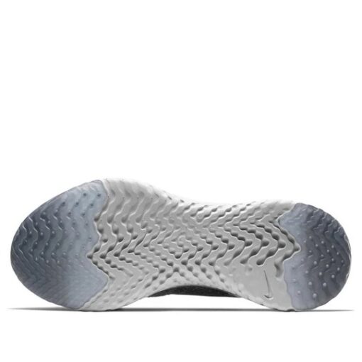 (WMNS) Nike Epic React Flyknit 'Wolf Grey' AQ0070-002