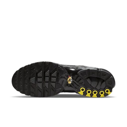 Nike Air Max Plus 'Triple Black' DB0682-001