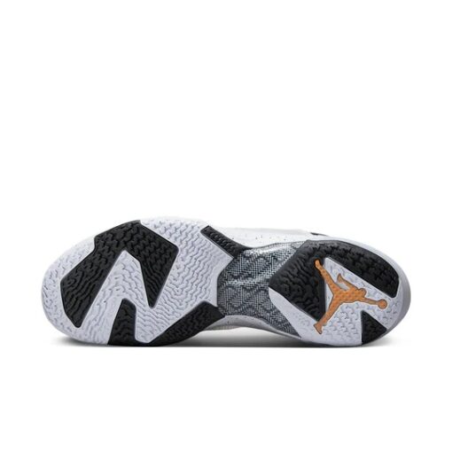 Air Jordan 37 'Oreo' DD6958-108