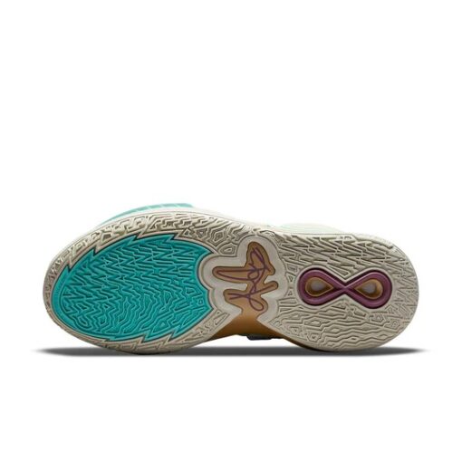 Nike Sue Bird x Kyrie Infinity EP 'Golden Tribute' DC9134-002