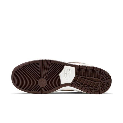 Nike SB Dunk Low Pro 'Desert Sand Mahogany' BQ6817-004