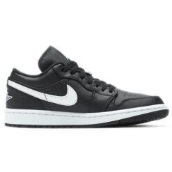 Jordan 1 Low ‘Black White (Women’s)’ AO9944-001