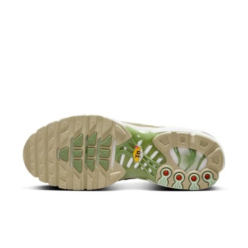 (WMNS) Nike Air Max Plus 'Light Bone Alligator' DX8954-001