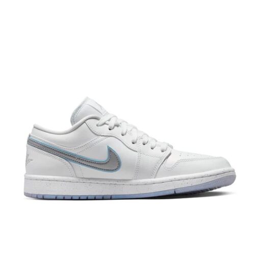 (WMNS) Air Jordan 1 Low SE 'Dare To Fly' FB1874-101
