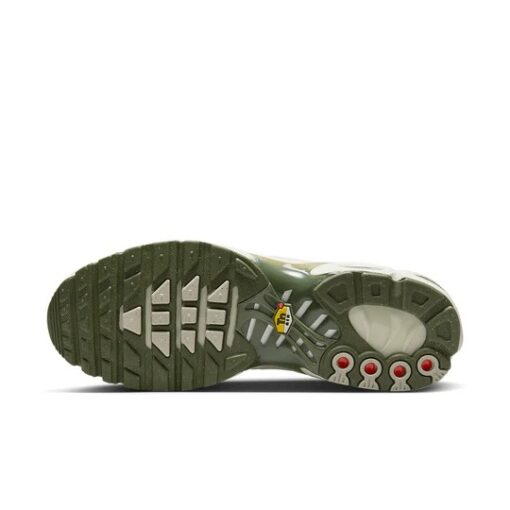 Nike Air Max Plus 'Light Bone Olive' FB9722-001