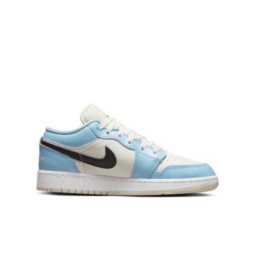 Jordan 1 Low ‘Ice Blue Black’ 554723-401