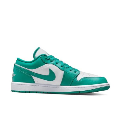 Jordan 1 Low ‘New Emerald (Women’s)’ DC0774-132