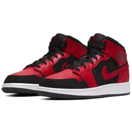 (GS) Air Jordan 1 Mid 'Black Gym Red' 554725-054
