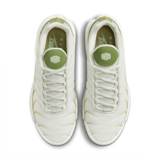 (WMNS) Nike Air Max Plus 'Light Bone Alligator' DX8954-001