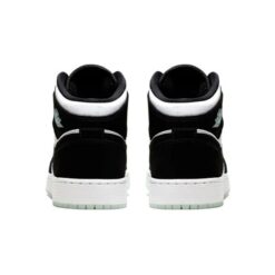 Air Jordan 1 Mid SE ‘Glow in the Dark Panda’ BQ6931-103