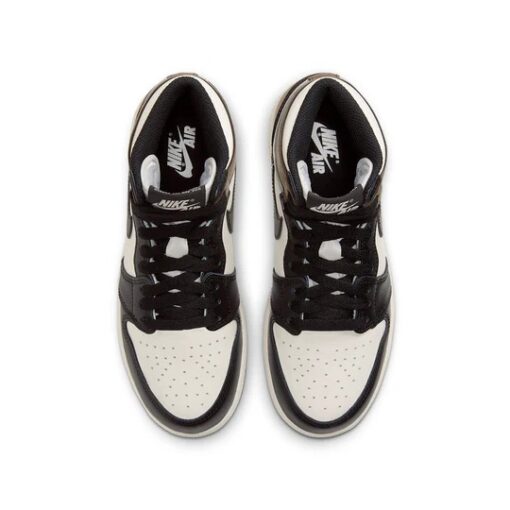 Air Jordan 1 Retro High OG ‘Dark Mocha’ 575441-105