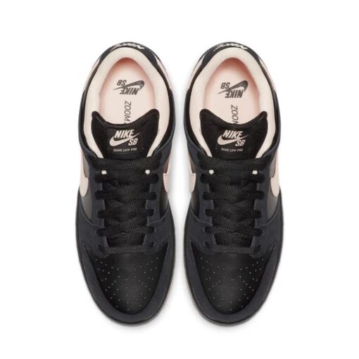 Dunk Low SB ‘Black Coral’ BQ6817-003