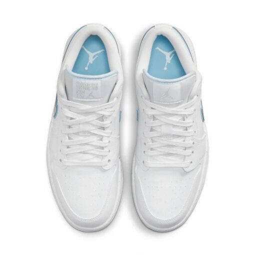 (WMNS) Air Jordan 1 Low SE 'Dare To Fly' FB1874-101