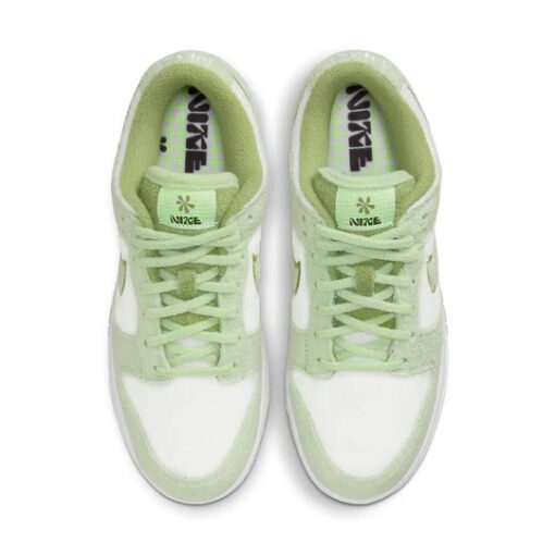 (WMNS) Nike Dunk Low SE 'Fleece - Honeydew' DQ7579-300