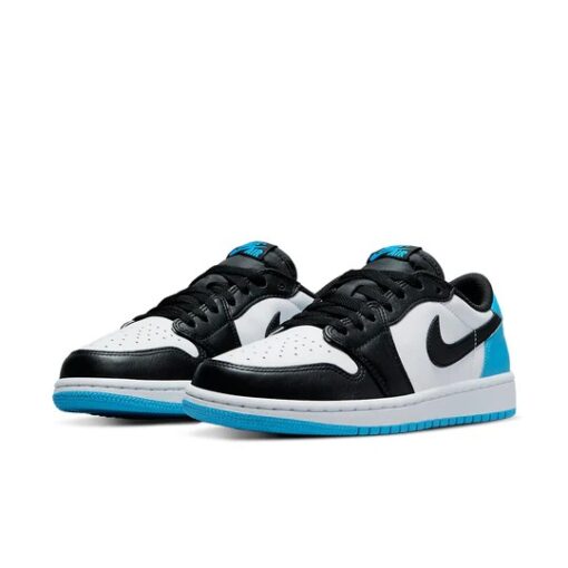 Wmns Air Jordan 1 Retro Low OG ‘UNC’ CZ0775-104