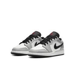 Jordan 1 Low ‘Light Smoke Grey’ 553560-030