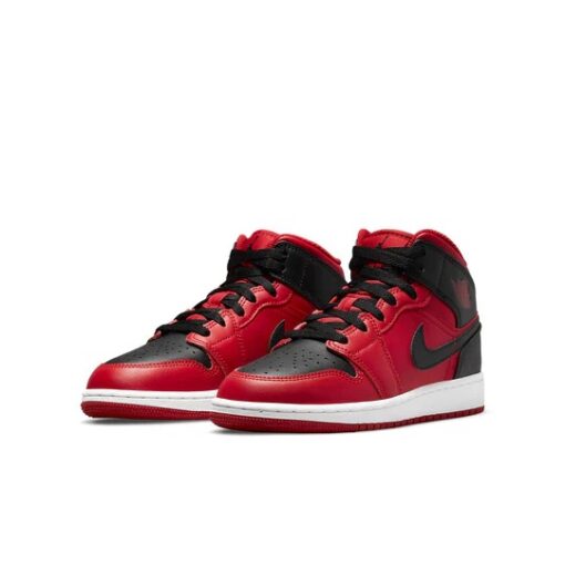 Air Jordan 1 MidReverse Bred 554725-660