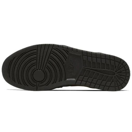 Air Jordan 1 Low ‘Black University Gold’ 553558-071