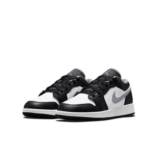 Air Jordan 1 Low ‘Black Medium Grey’ 553560-040