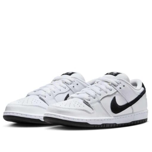 Nike SB Dunk Low 'White Black' HF3704-100