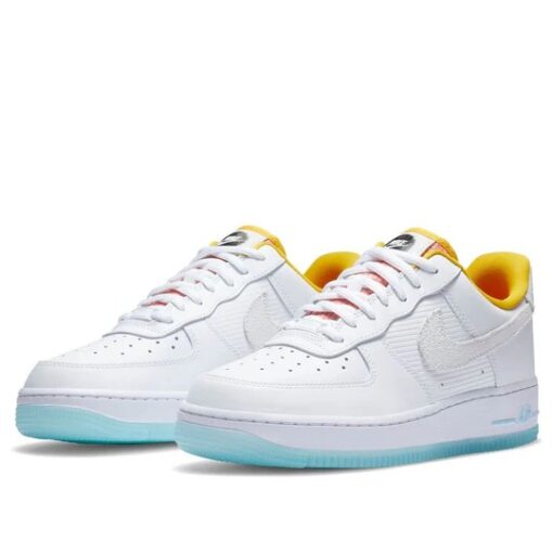 (WMNS) Nike Air Force 1 '07 'Corner Markets' CZ8132-100