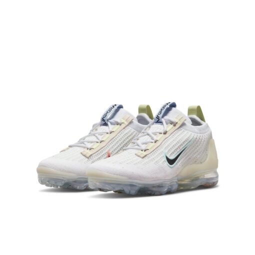 Air VaporMax 2021 FlyknitMismatched Swoosh – White DQ7758-100
