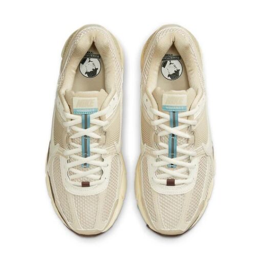 (WMNS) Nike Air Zoom Vomero 5 'Oatmeal' FB8825-111