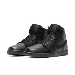 Air Jordan 1 Mid ‘Triple Black’ 554724-090