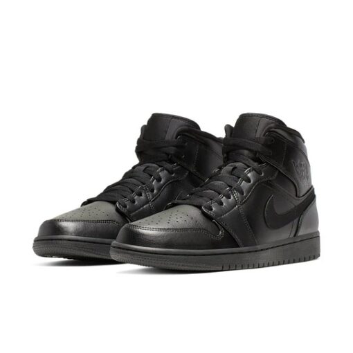 Air Jordan 1 Mid ‘Triple Black’ 554724-090