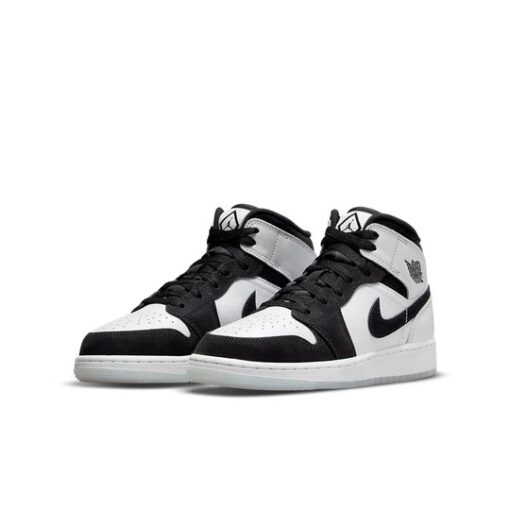 Air Jordan 1 Mid SE 'Diamond Shorts' DN4321-100