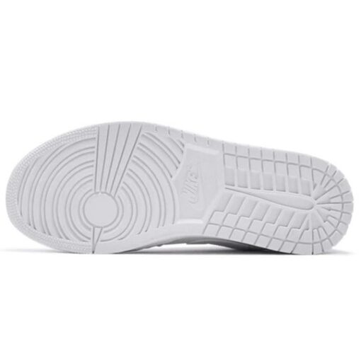 Air Jordan 1 Low ‘Triple White’ 553558-112