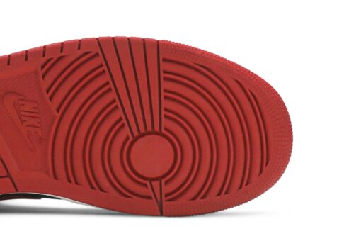 Air Jordan 1 Mid ‘Banned’ 554724-074