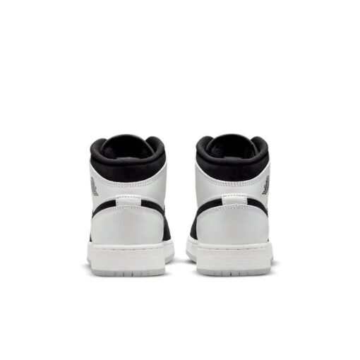 Air Jordan 1 Mid SE 'Diamond Shorts' DN4321-100