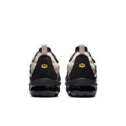 Air VaporMax Plus ‘Light Orewood Brown’ DH0860-100