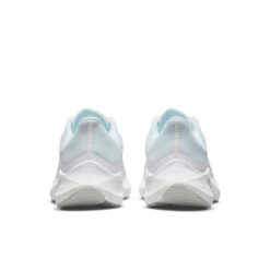 Wmns Zoom Winflo 8 ‘White Metallic Silver’ CW3421-104