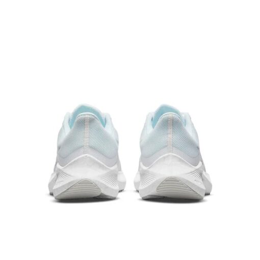Wmns Zoom Winflo 8 ‘White Metallic Silver’ CW3421-104
