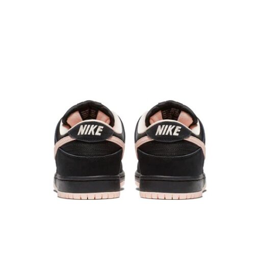 Dunk Low SB ‘Black Coral’ BQ6817-003