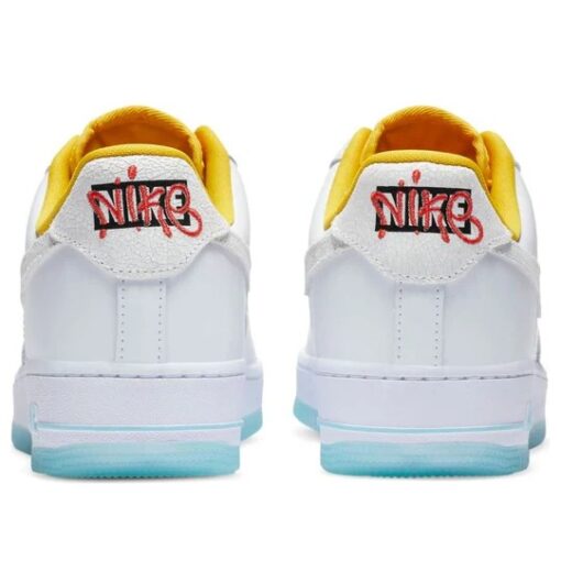 (WMNS) Nike Air Force 1 '07 'Corner Markets' CZ8132-100