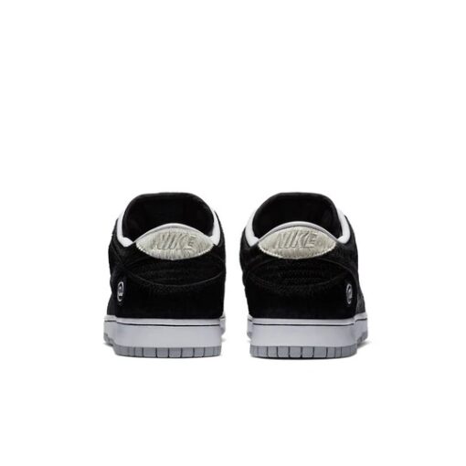 Nike x Medicom Toy SB Dunk Low 'BE@RBRICK' CZ5127-001