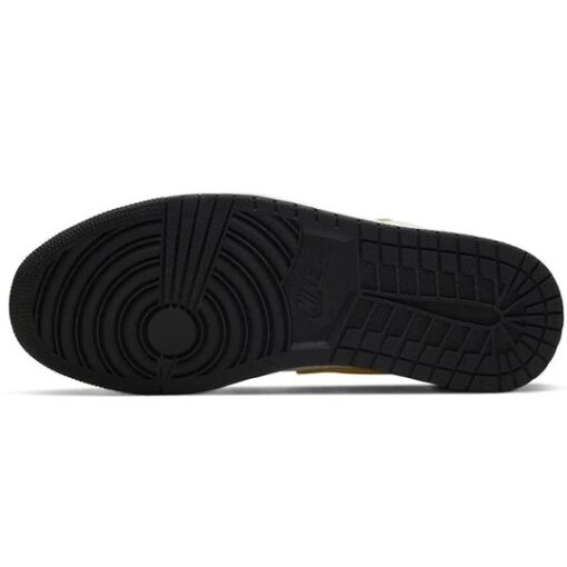 Air Jordan 1 Low 'Orewood Brown' CK3022-107
