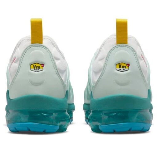 Air VaporMax Plus ‘Since 1972’ DQ7645-100