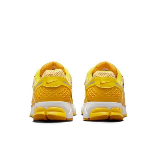 Nike Air Zoom Vomero 5 'Varsity Maize' FJ4453-765