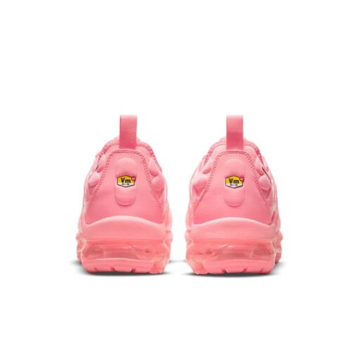 Wmns Air VaporMax Plus Bubblegum DM8337-600